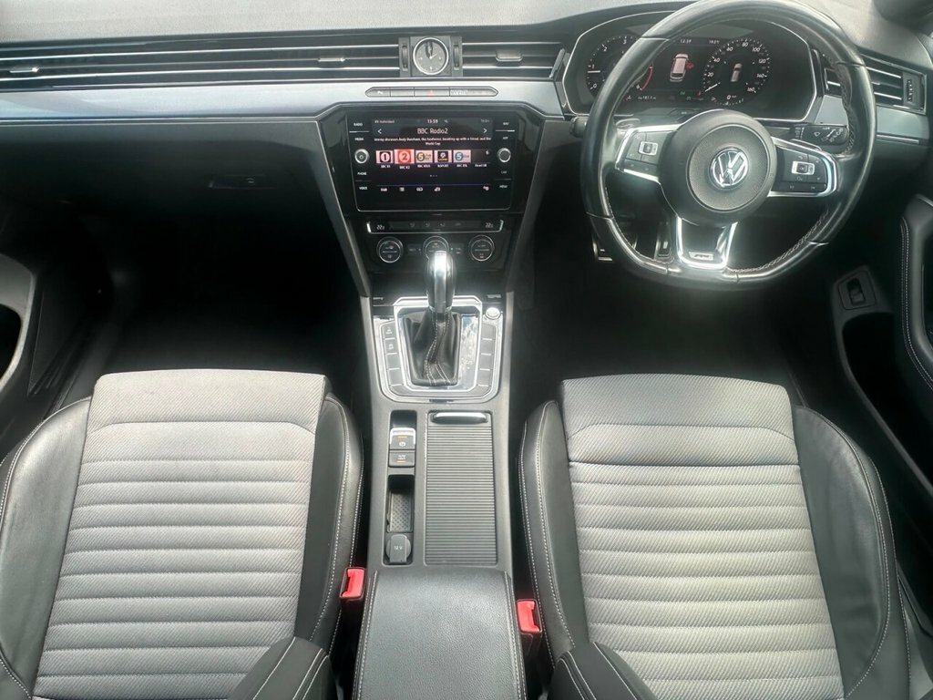 Volkswagen Passat 2.0 Tdi Gt Panoramic Roof  #23