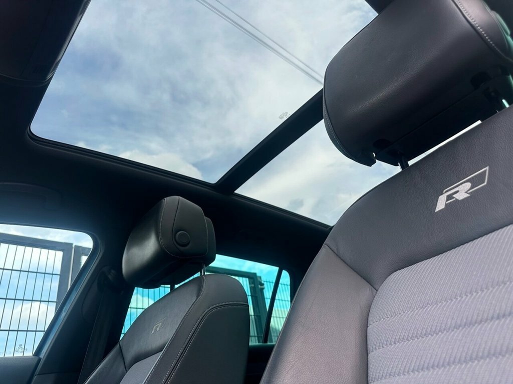 Volkswagen Passat 2.0 Tdi Gt Panoramic Roof  #26
