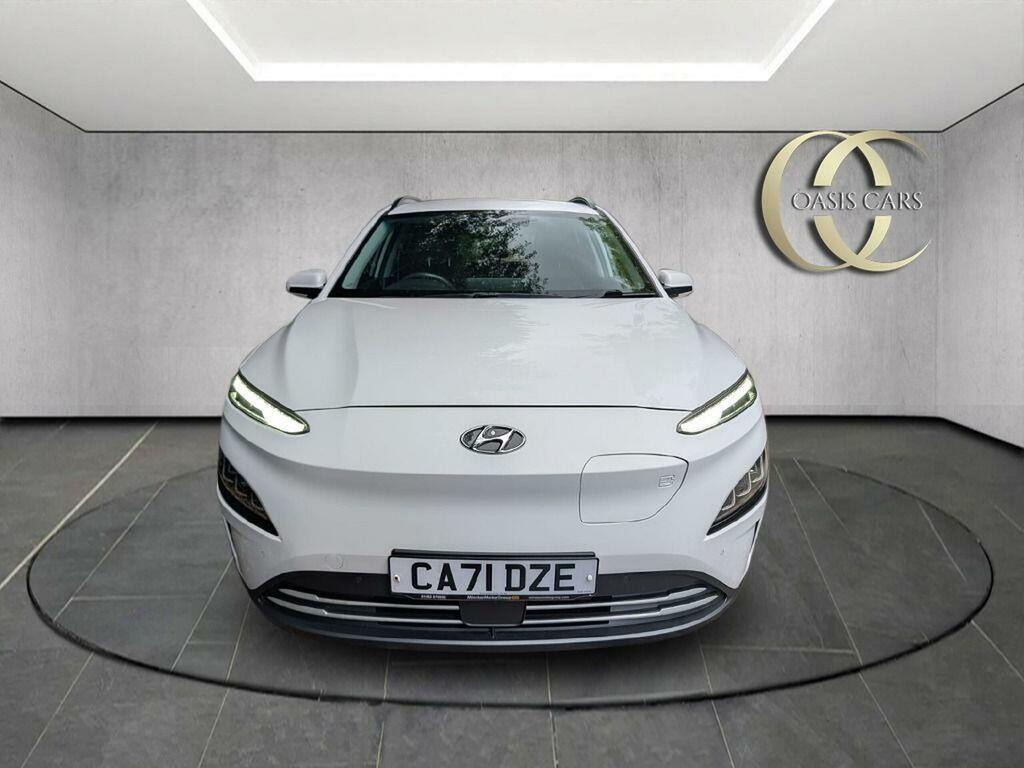 Hyundai Kona Suv 64Kwh Premium 10.5Kw Charger 2021 White #2