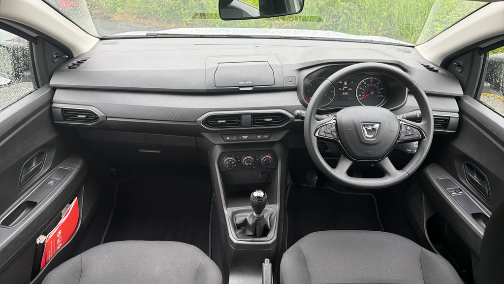 Dacia Sandero 1.0 Tce Bi-fuel Essential Hatchback Bi Fuel Ma CA72YGL White #5
