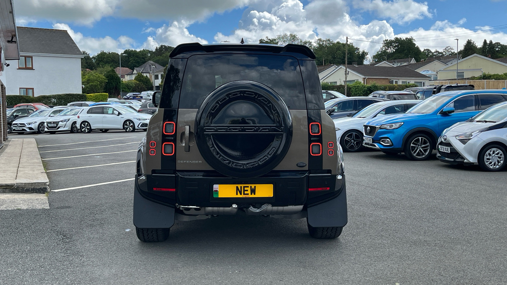 Land Rover Defender 90 Pickup Green #8