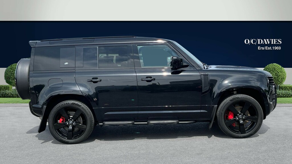 Land Rover Defender 110 3.0 D300 Mhev X-dynamic Hse Suv 4W DE73OMV Black #2