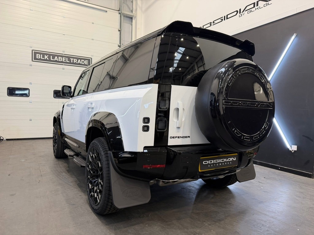 Land Rover Defender 110 Obsidian 110 D250 Hard Top S White #5