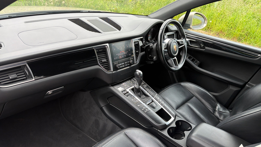 Porsche Macan 252 Pdk Grey #6