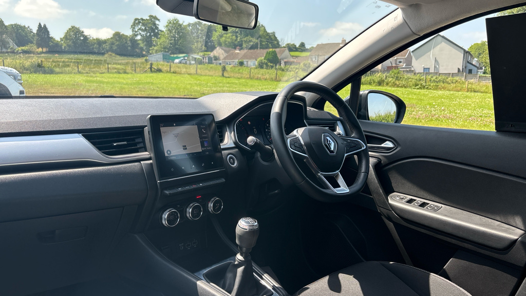 Renault Captur 1.3 Tce Iconic Suv Euro 6 Ss HV20TWD Black #6