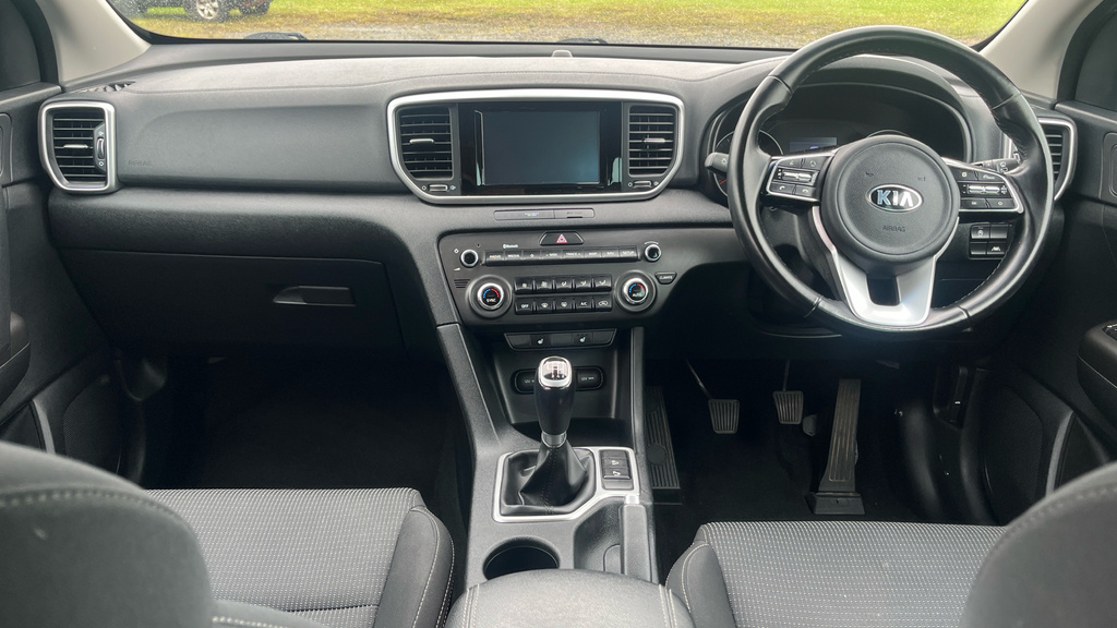 Kia Sportage 1.6 Gdi 2 Suv Euro 6 Ss 130 WN68KZW Grey #5