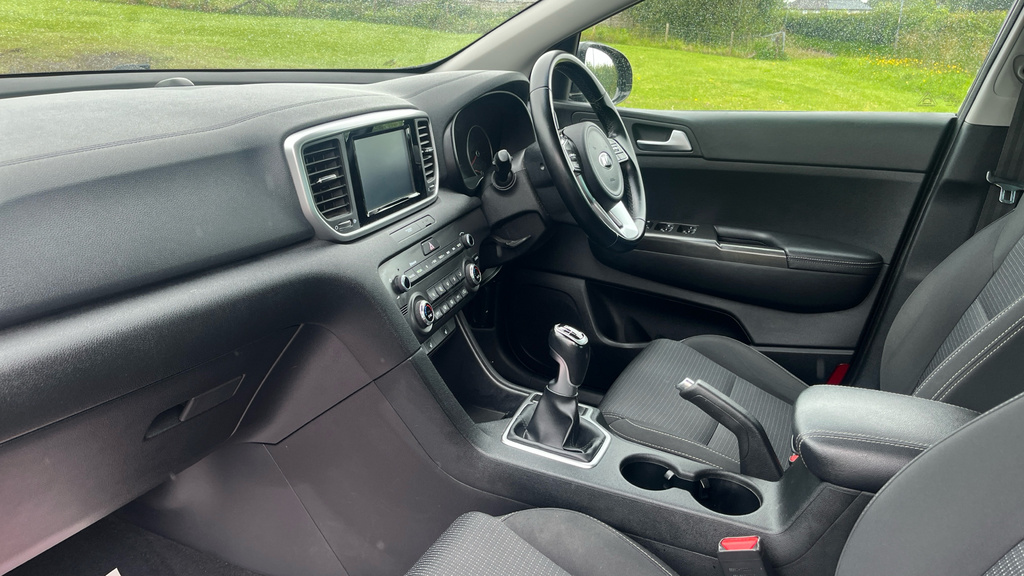 Kia Sportage 1.6 Gdi 2 Suv Euro 6 Ss 130 WN68KZW Grey #6