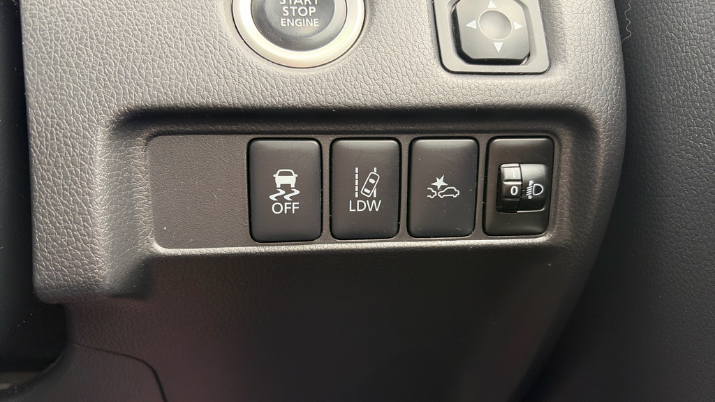 Mitsubishi L200 2.2 Di-d Dc Barbarian X Pickup Double Cab Dies Grey #33