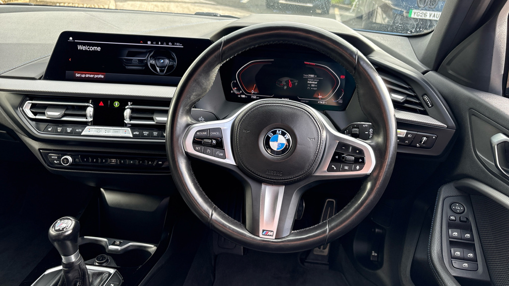 BMW 1 Series Sports WD23OAB Blue #5
