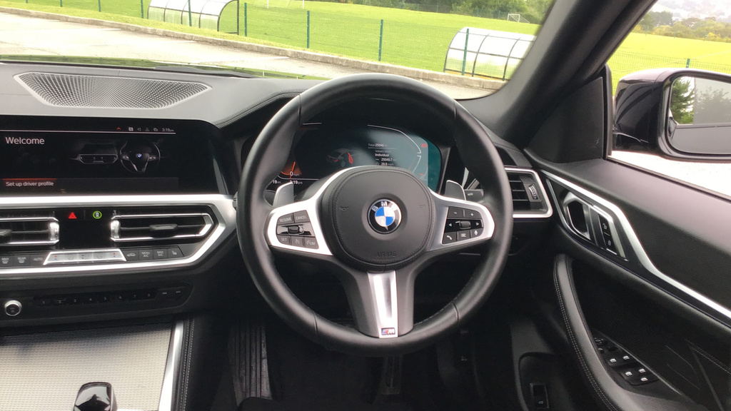 BMW 4 Series Coupe WK72XCG Black #5