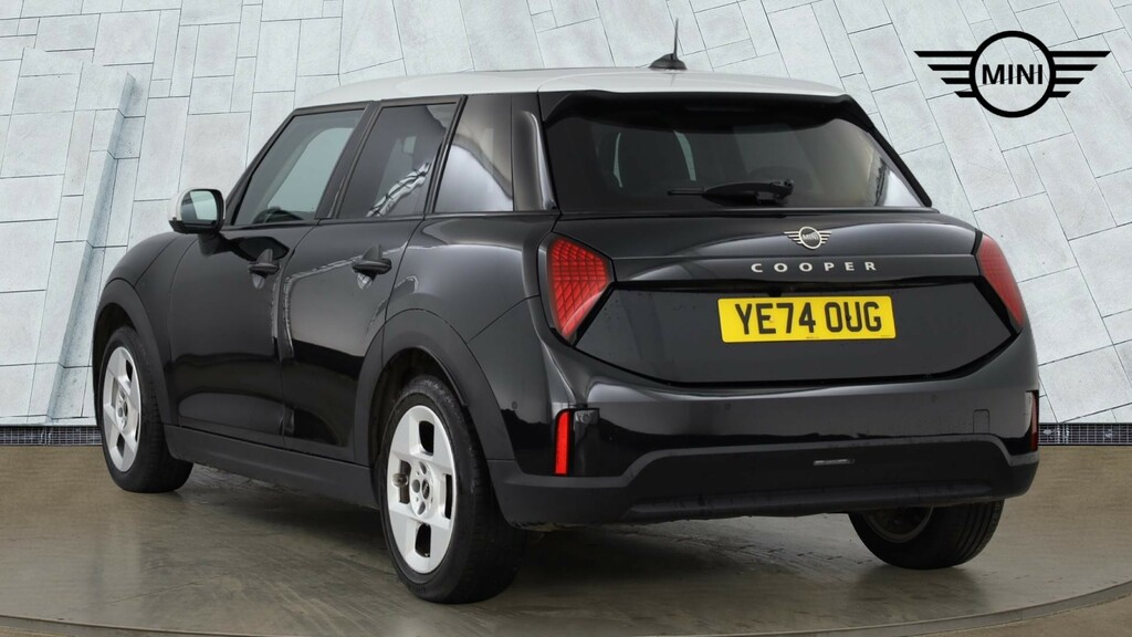 Mini Hatch Hatchback YE74OUG Black #2