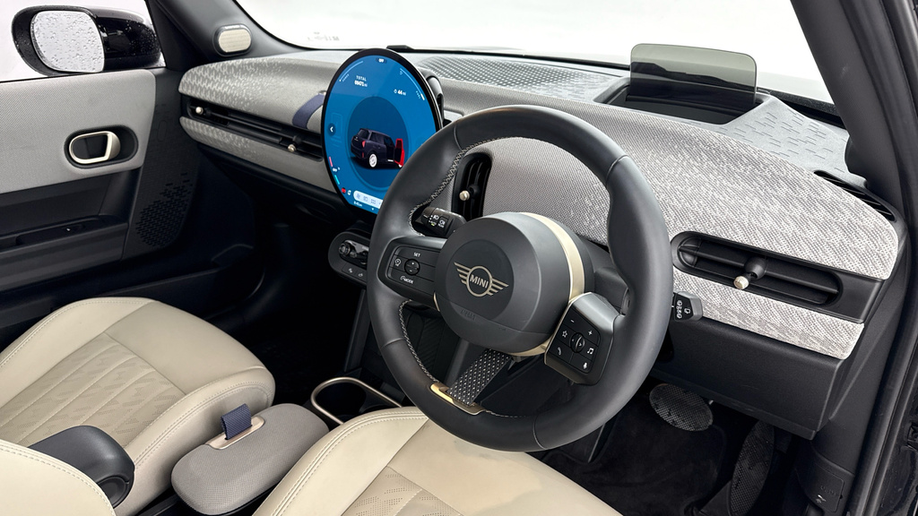 Mini Hatch Hatchback YG74UUK Black #6