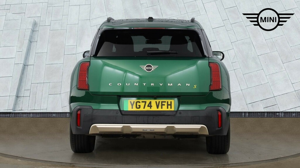 Mini Countryman Hatchback Red #15