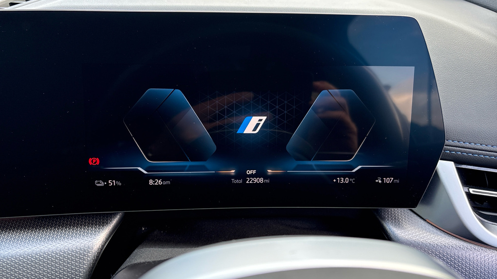 BMW iX1 Suv White #9