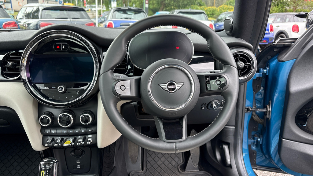 Mini Hatch Hatchback WK72ZXV Blue #5