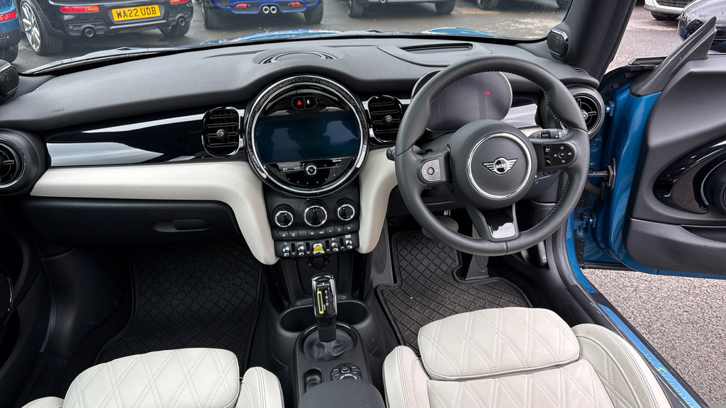 Mini Hatch Hatchback WK72ZXV Blue #4