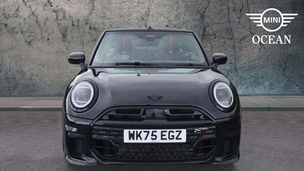 Mini Hatch #16