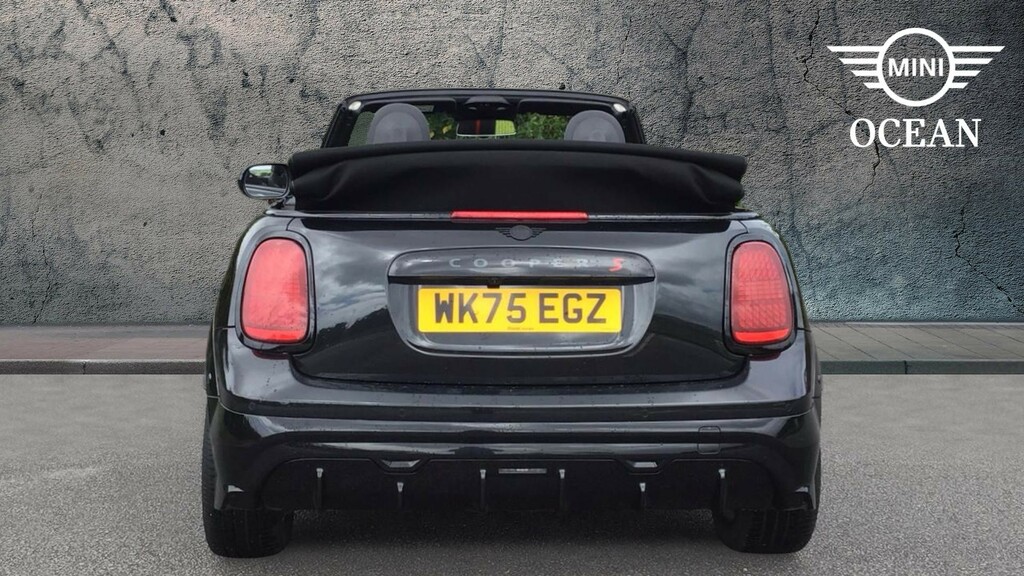 Mini Hatch #15