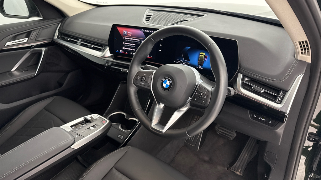 BMW X1 Suv YL25MXB Green #6