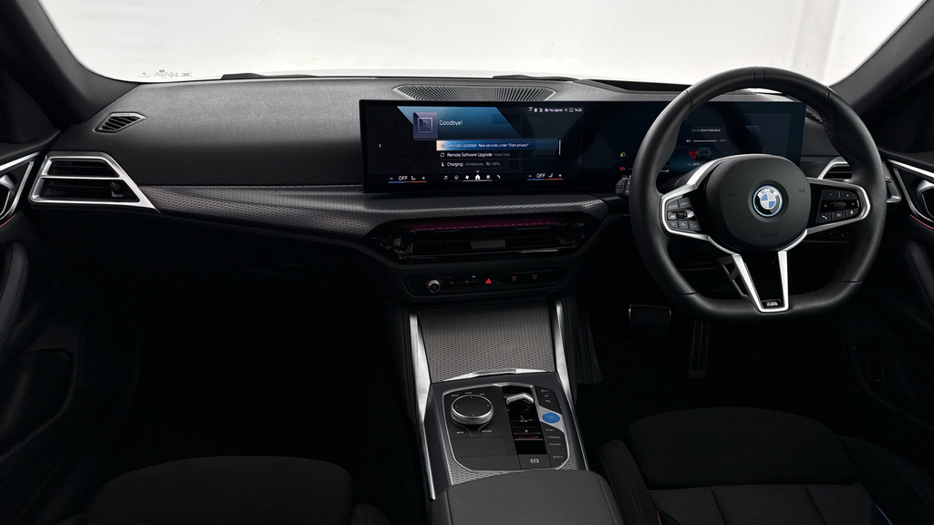 BMW i4 Coupe Green #4
