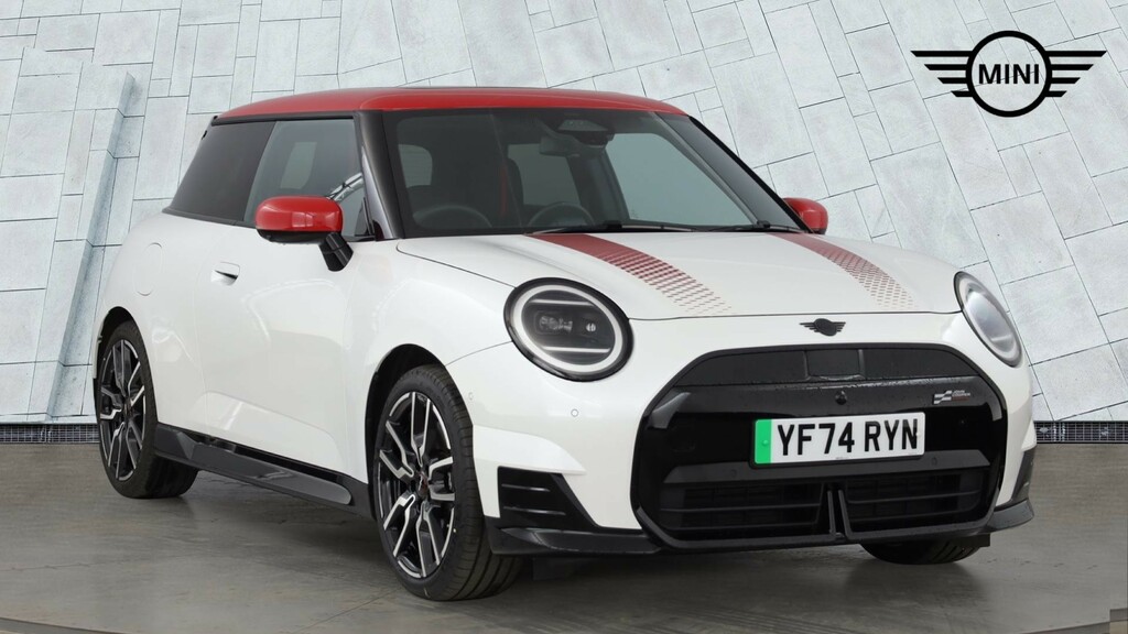 Mini Hatch 1.5 Cooper Sport Lci 136Ps Green #1