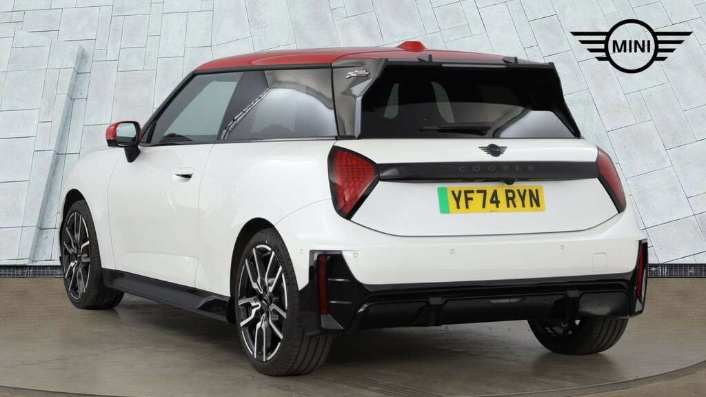 Mini Hatch 1.5 Cooper Sport Lci 136Ps Green #2