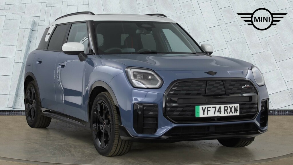 Mini Countryman Electric Blue