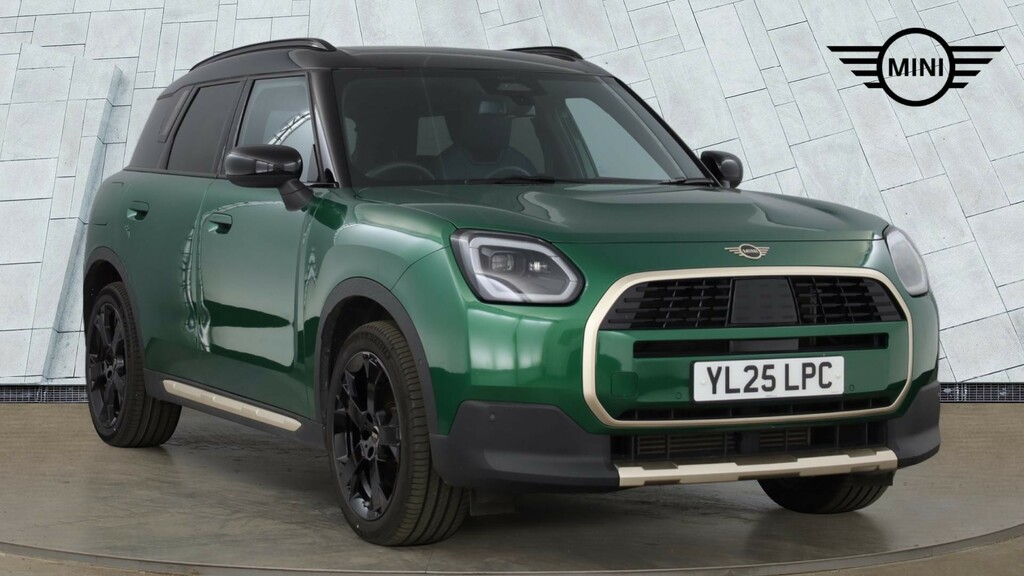 Mini Countryman Petrol Green