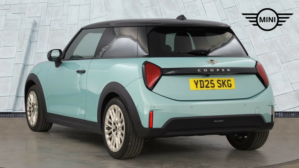 Mini Hatch Hatchback YD25SKG Green #2