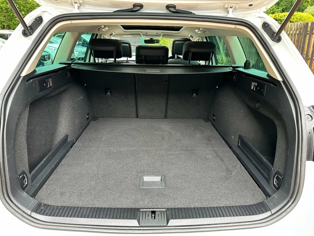 Volkswagen Passat Gt Tdi Bluemotion Technology Silver #21