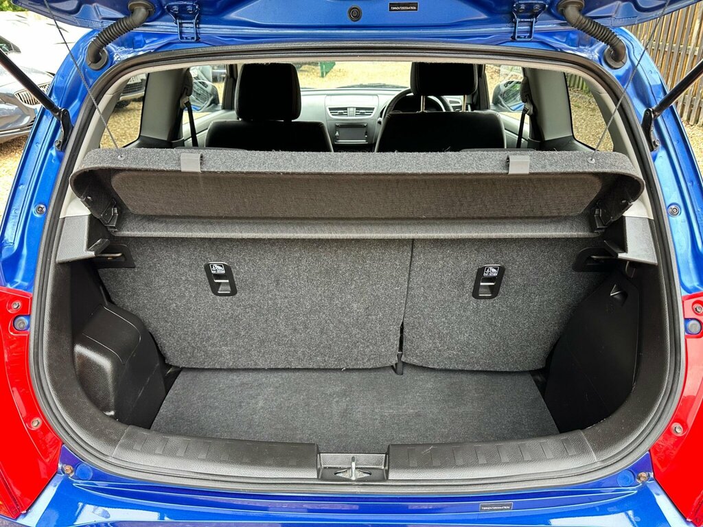 Suzuki Swift Hatchback Black #17