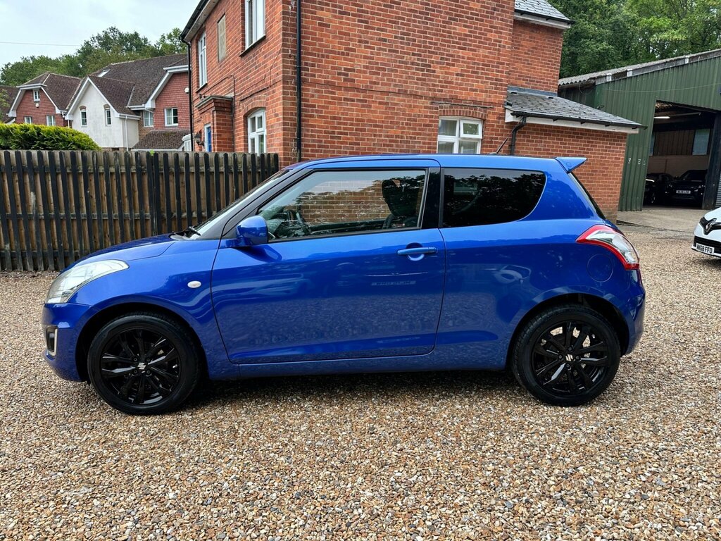 Suzuki Swift Hatchback Black #7