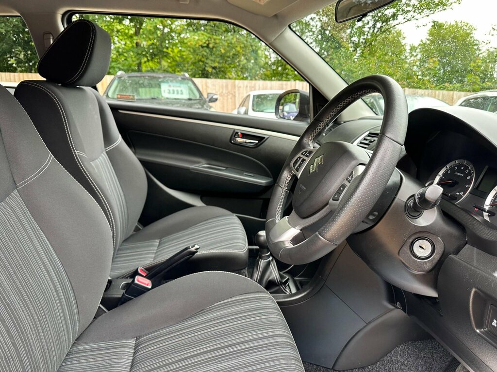 Suzuki Swift Hatchback Black #10