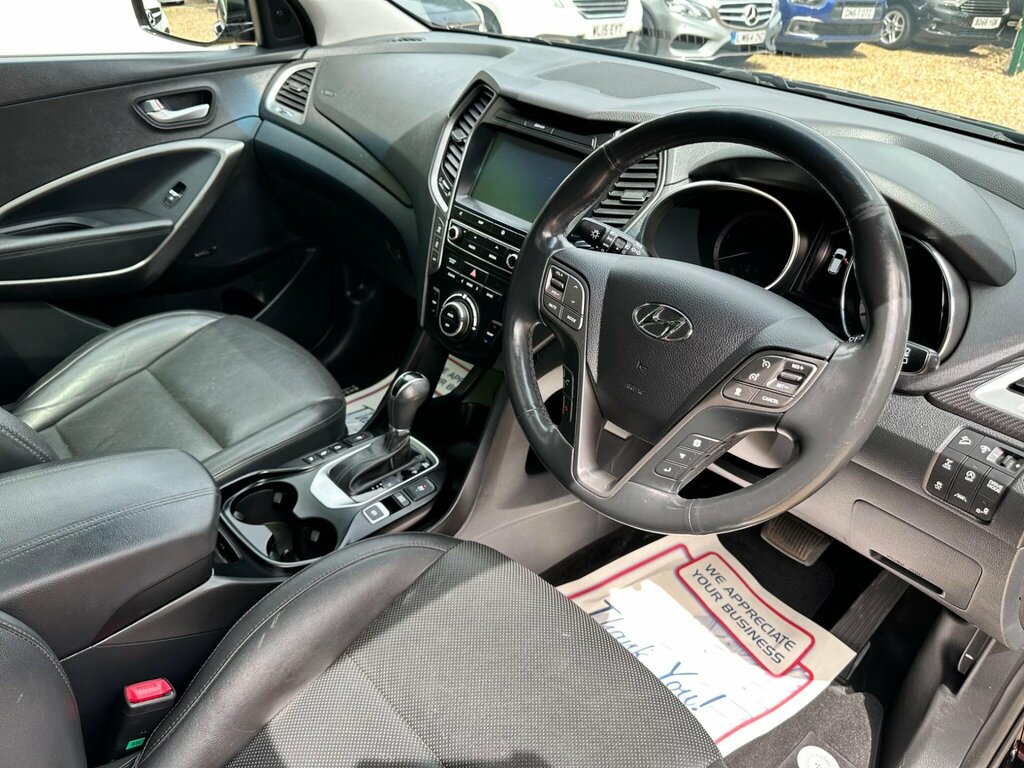 Hyundai Santa Fe  Black #10