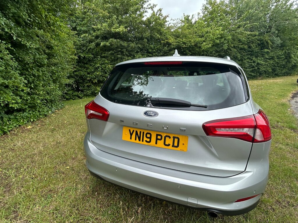 Ford Focus 2.0 Ecoblue Titanium Estate Euro YN19PCD Silver #6