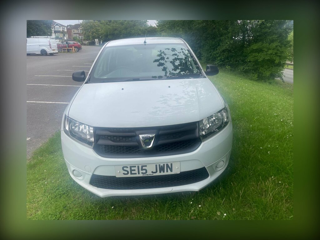 Dacia Sandero 1.2 Ambiance Hatchback Euro 5 7 White