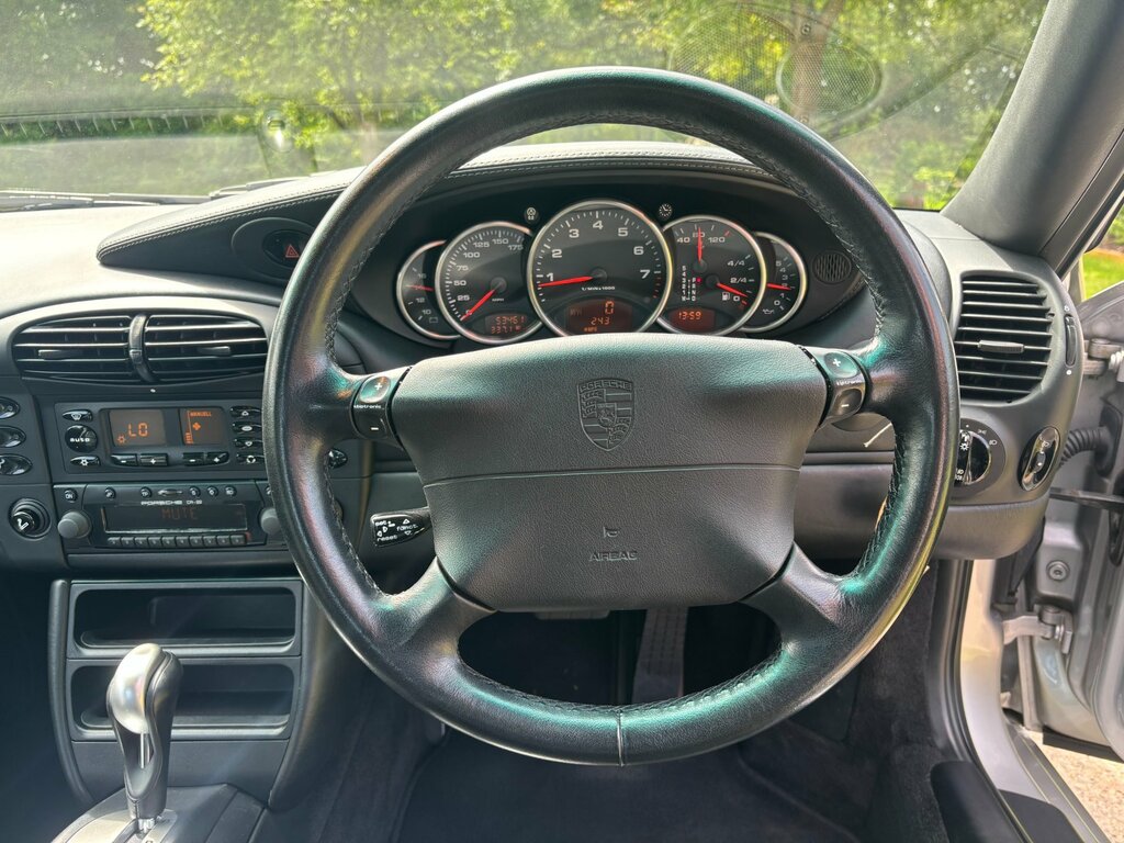 Porsche 911 3.4 996 Carrera 2 Cabriolet Tiptronic S  #33