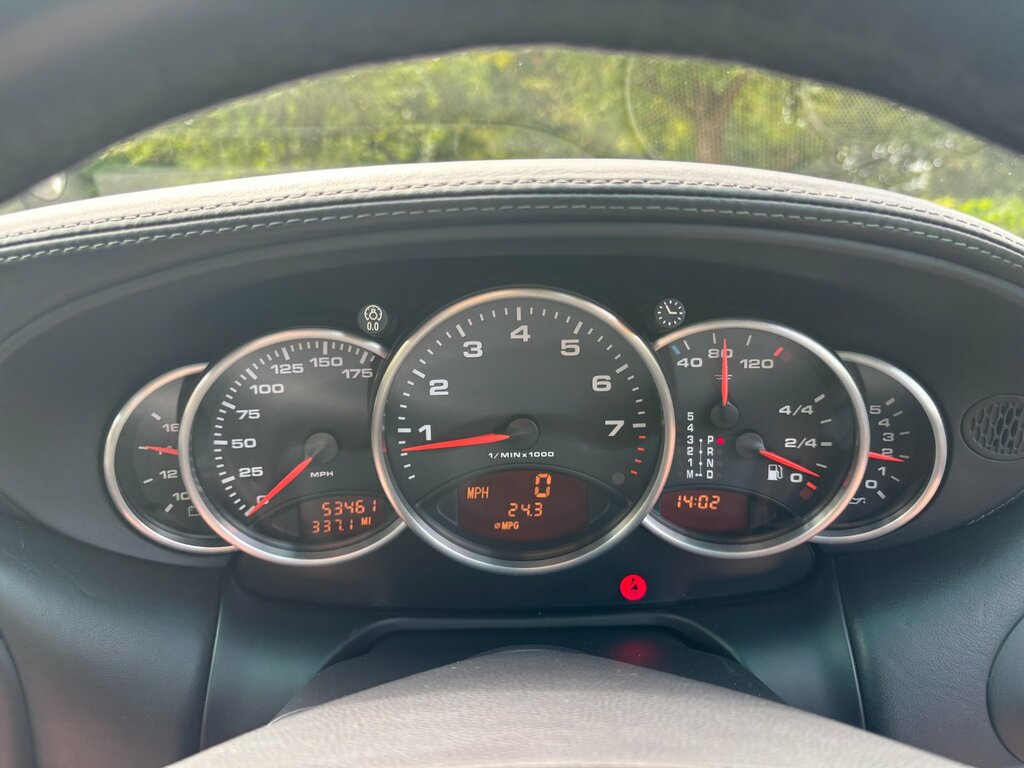 Porsche 911 3.4 996 Carrera 2 Cabriolet Tiptronic S  #40