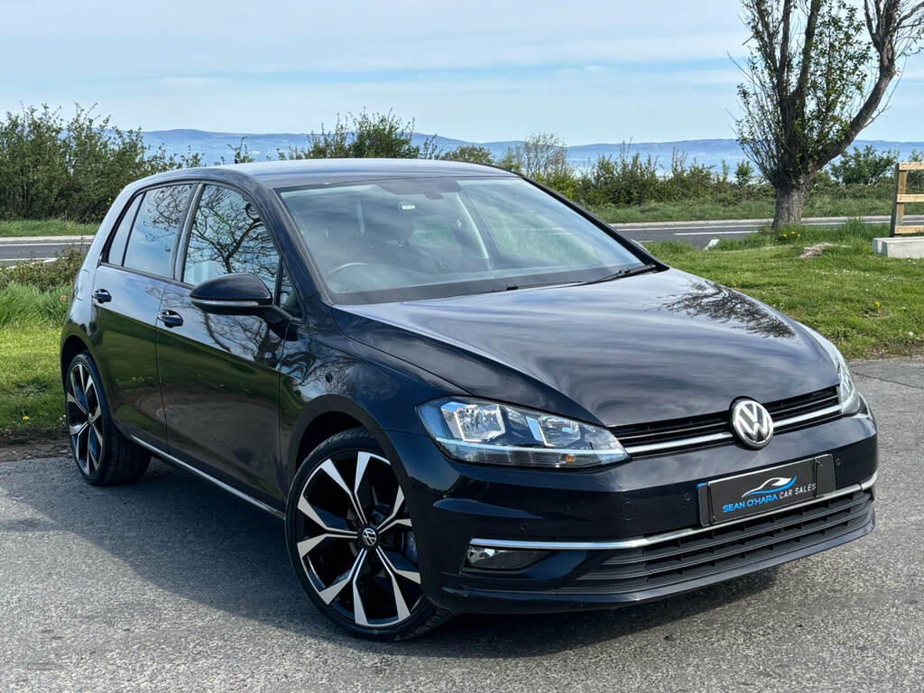 Volkswagen Golf 1.6 Tdi Match SM19UKC Black #2