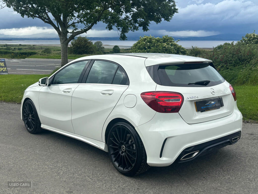 Mercedes-Benz A Class A180d Amg Line WG67FKO White #4
