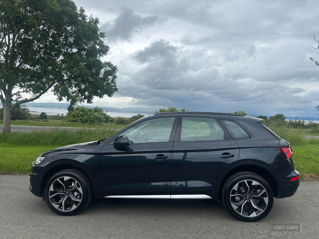 Audi Q5 2.0 Tdi Quattro Sport S Tronic CX18VRF Black #3