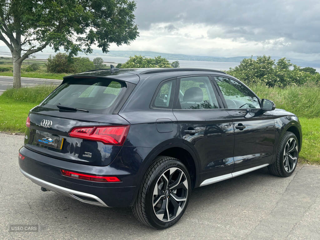 Audi Q5 2.0 Tdi Quattro Sport S Tronic CX18VRF Black #5
