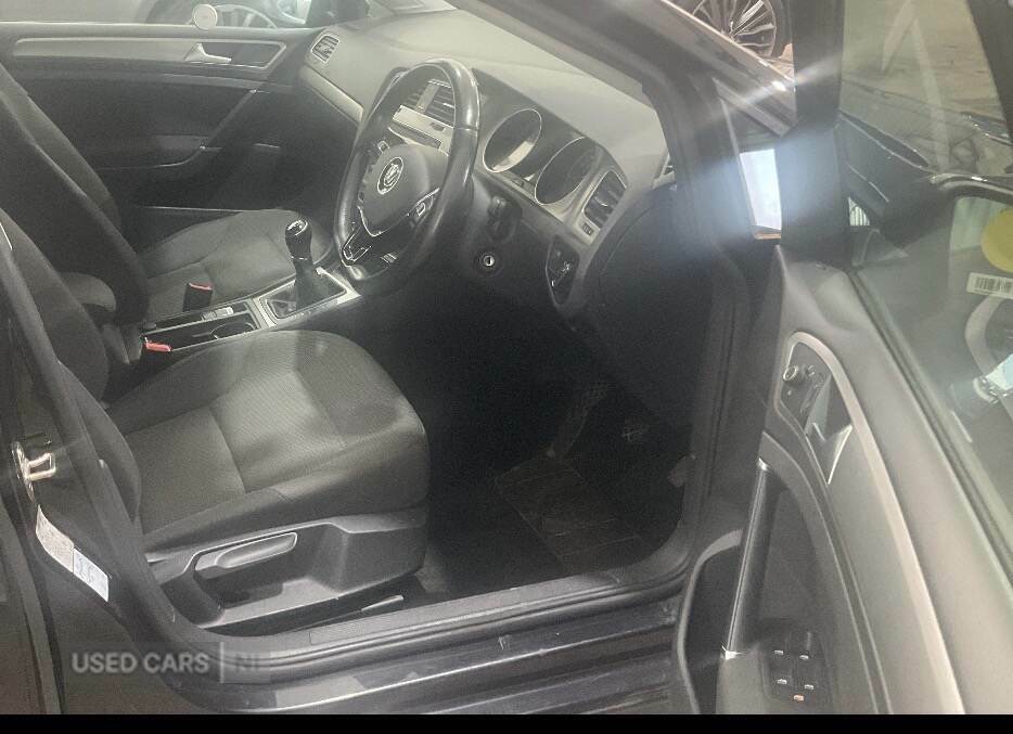 Volkswagen Golf 1.6 Tdi 110 Match Edition VE66BXS Black #5