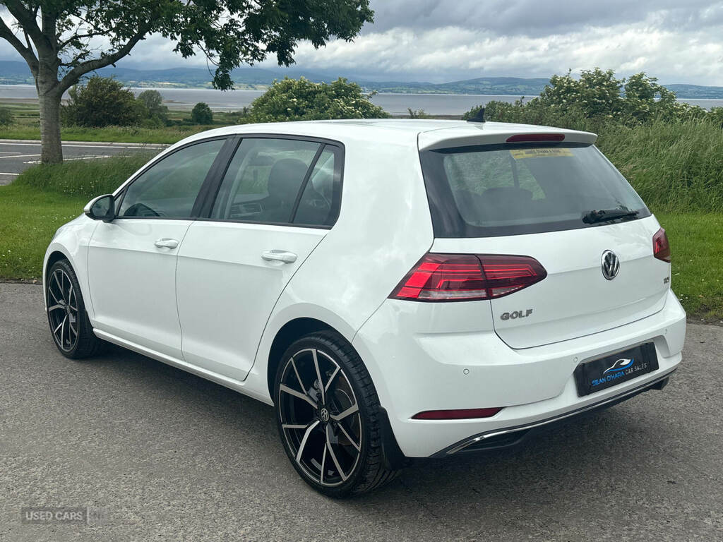 Volkswagen Golf 1.6 Tdi Se MRZ3681 White #4