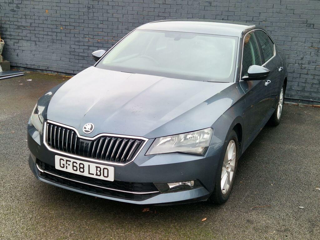 Skoda Superb 1.5 Tsi Act Se Euro 6 Ss Grey #4