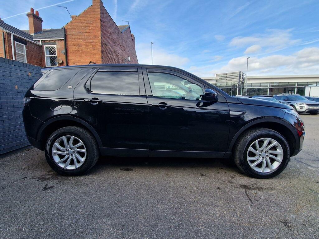 Land Rover Discovery Sport 2.0 Td4 Se Tech 4Wd Euro 6 Ss YG17NJS Black #6