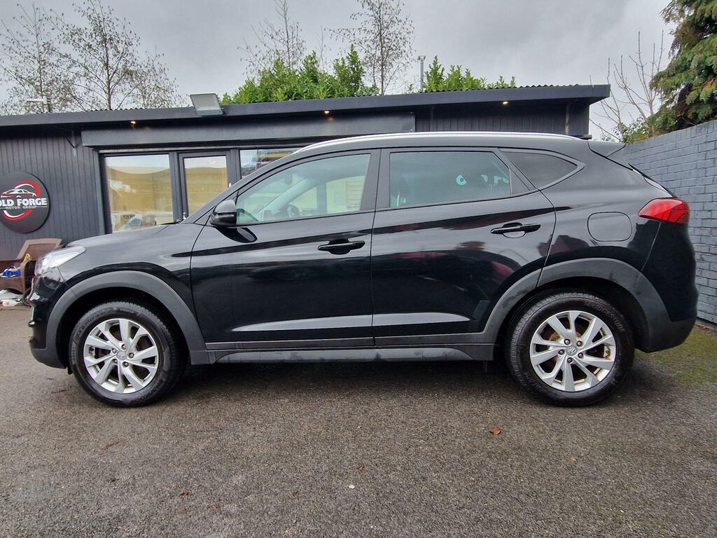 Hyundai Tucson 1.6 Gdi Se Nav Euro 6 Ss EU19HJZ Black #5