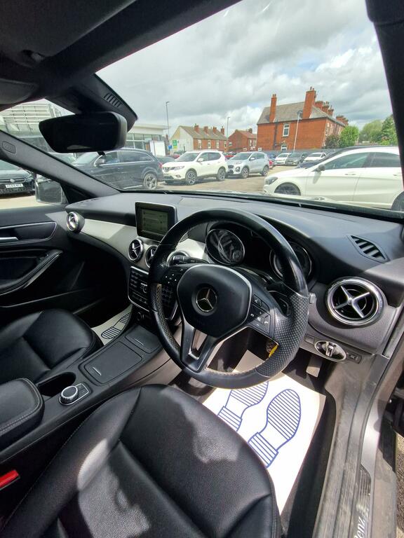 Mercedes-Benz GLA Class Gla 220 D 4Matic Grey #25