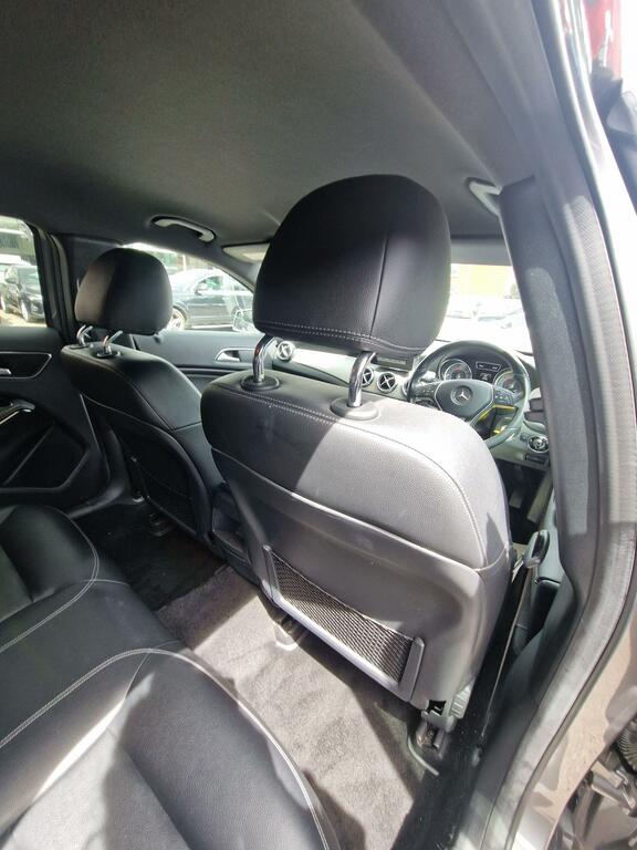 Mercedes-Benz GLA Class Gla 220 D 4Matic Grey #31