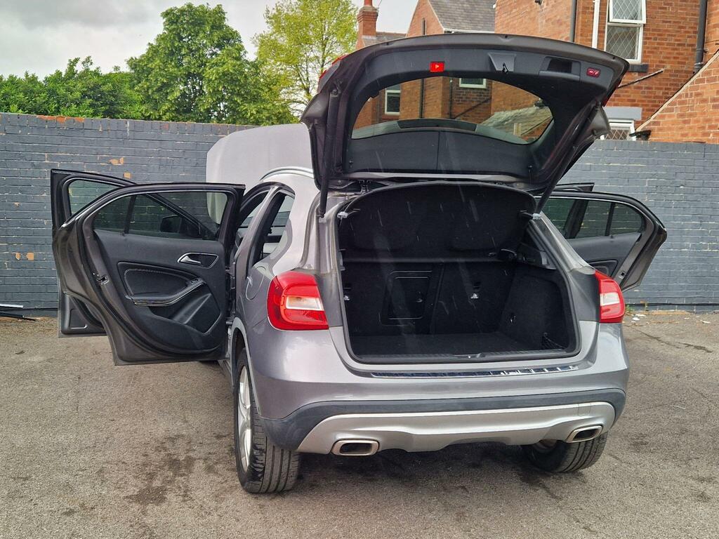 Mercedes-Benz GLA Class Gla 220 D 4Matic Grey #17